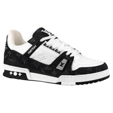 louis vuitton sneakers uomo nere|14.0 Sneakers for Men .